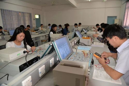 電子信息工程技術 賦能現(xiàn)代產業(yè)的智能力量